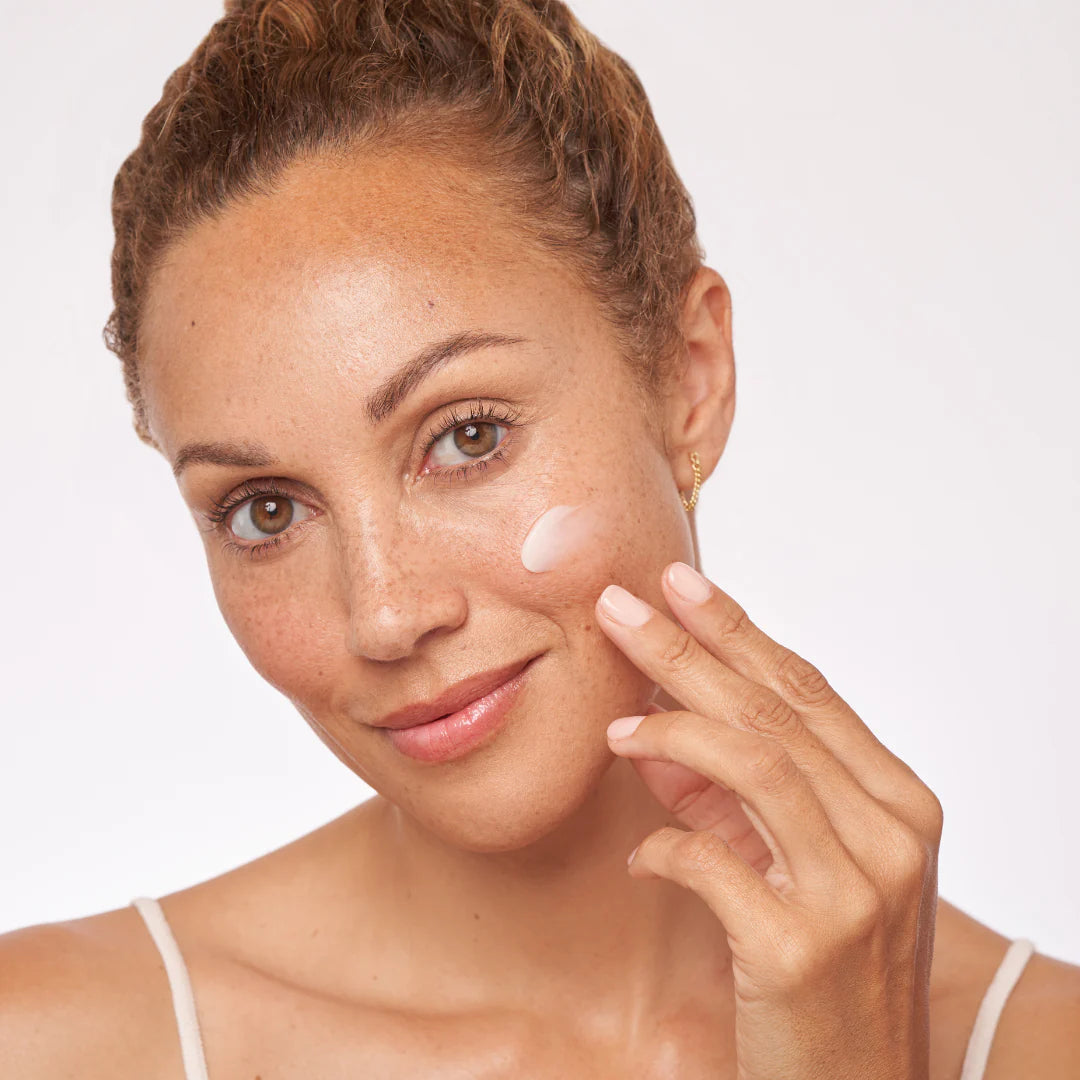 Restorative Skin Complex with TriHex Technology