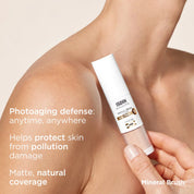 Isdinceutics Mineral Brush